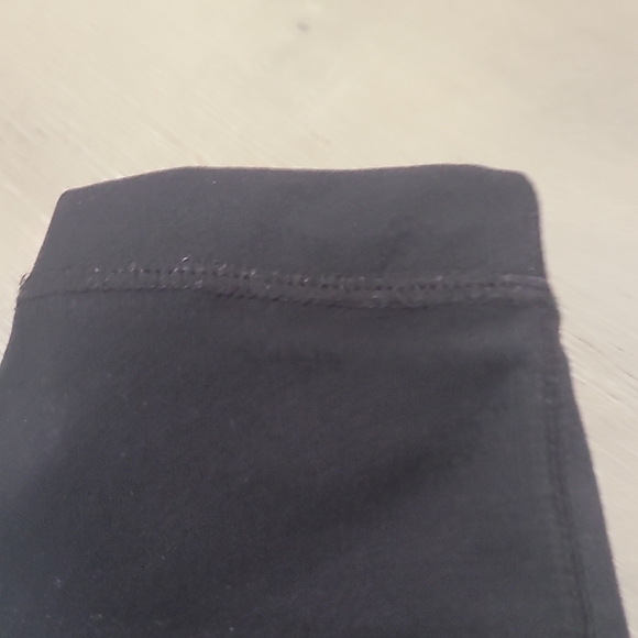 Women's Black Leggings - Picture 7 of 8